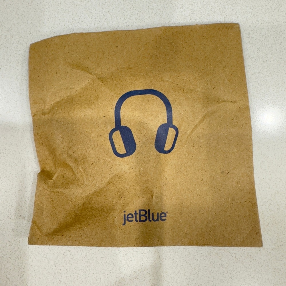 JetBlue Airline In-Flight Wired Headphones Earbuds New Sealed Travel Accessory